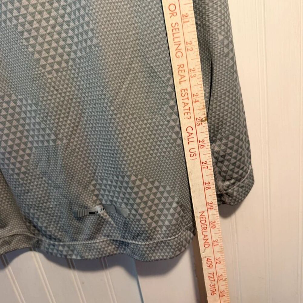 Nike Dri-Fit Women’s XL Tank Top Gray Geometric Reflective Breathable Running - Picture 6 of 10
